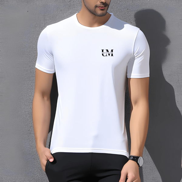 UM Classic White Cotton T-Shirt